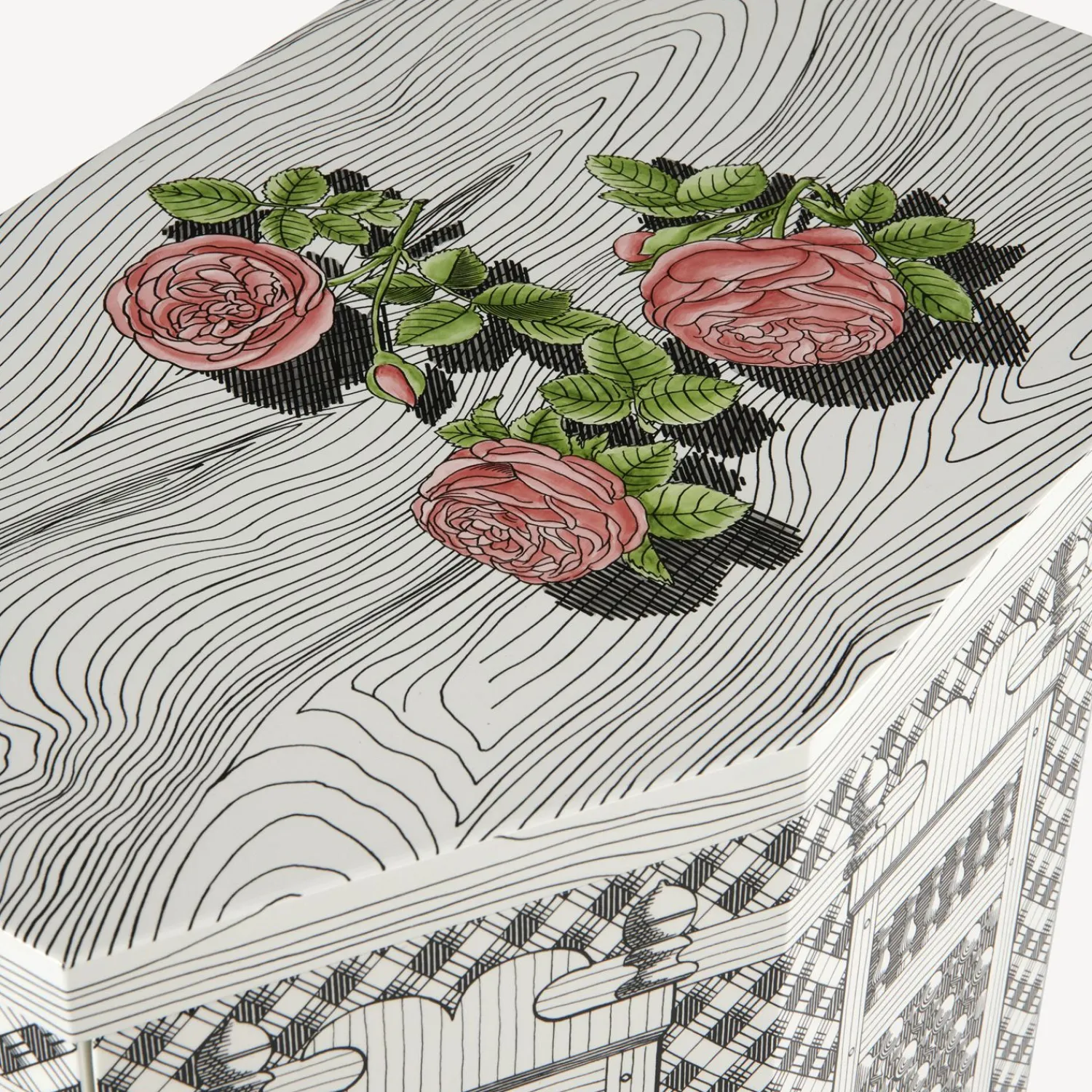 Clearance Comodino Poliedrico Musciarabia Con Rose Armadietti